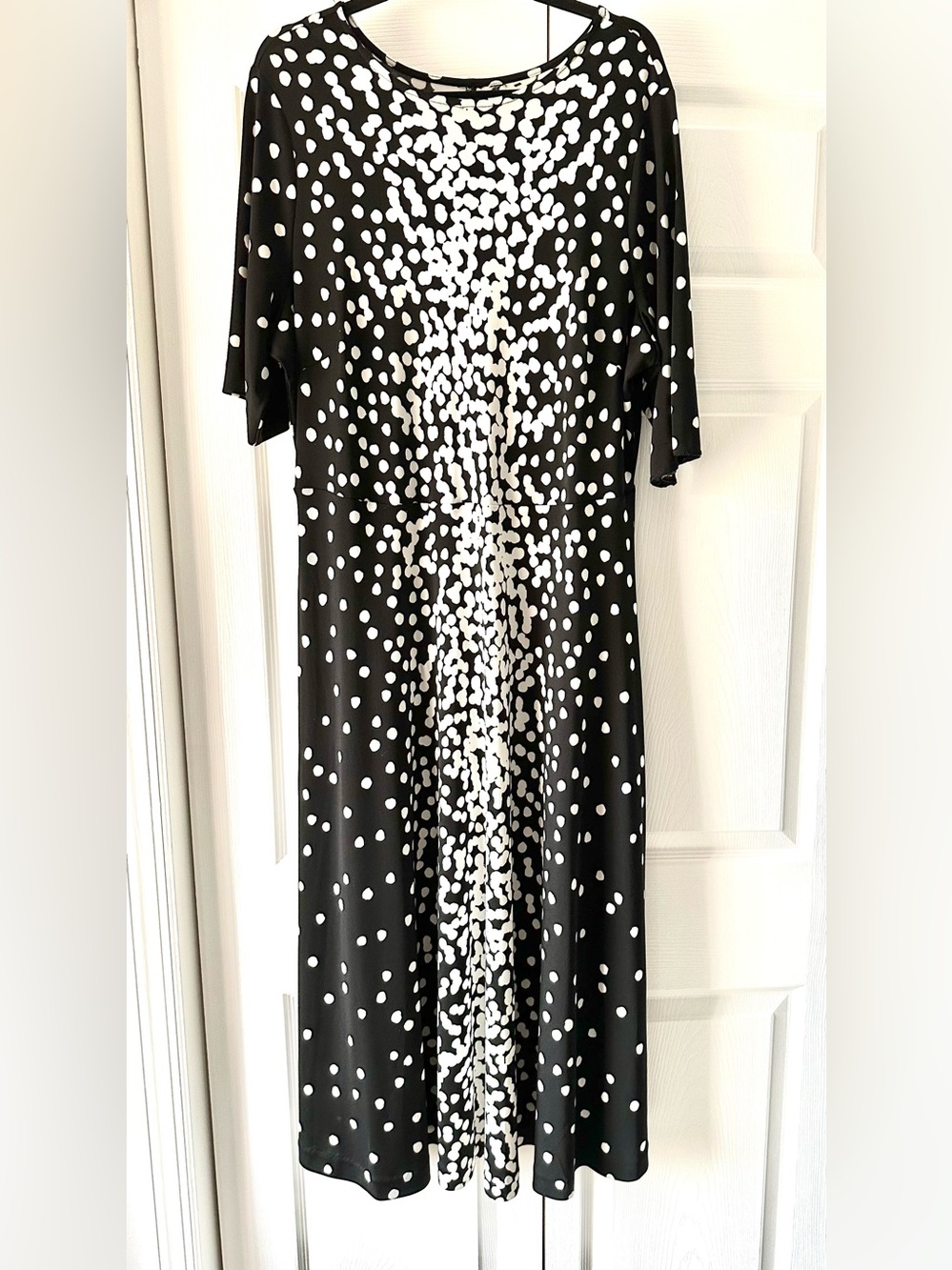Black and White Polka Dot Maxi Dress 2X short sleeves